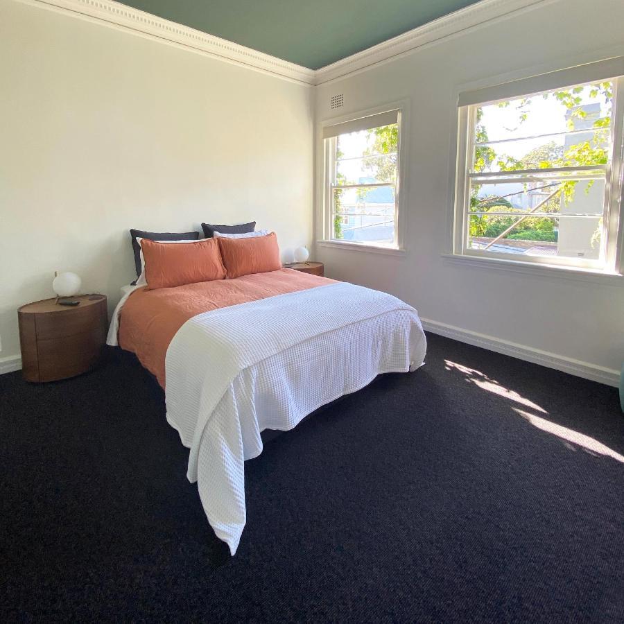 Blues Point Hotel Sydney Exterior foto